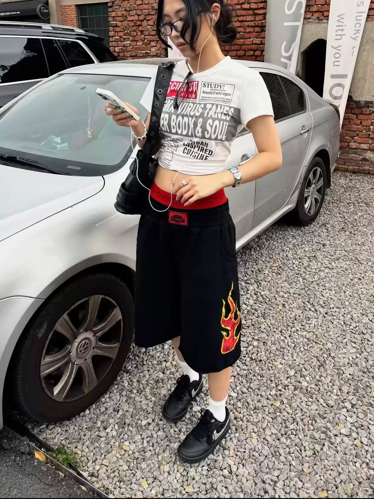 Flame Graphic Bermuda Shorts – Black Streetwear